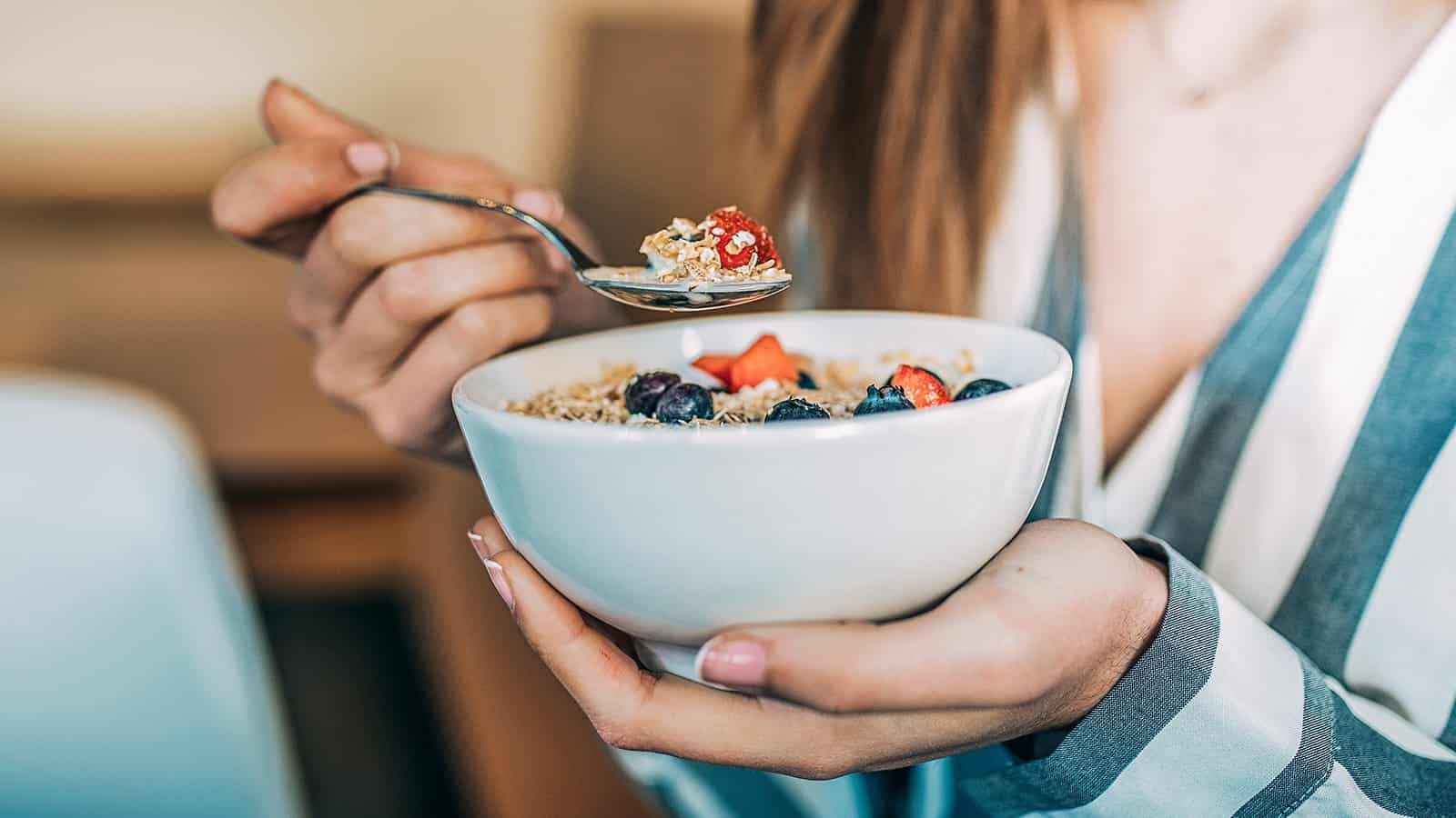 Спеціаліст назвав варіанти ідеальних сніданків для схуднення - фото 1