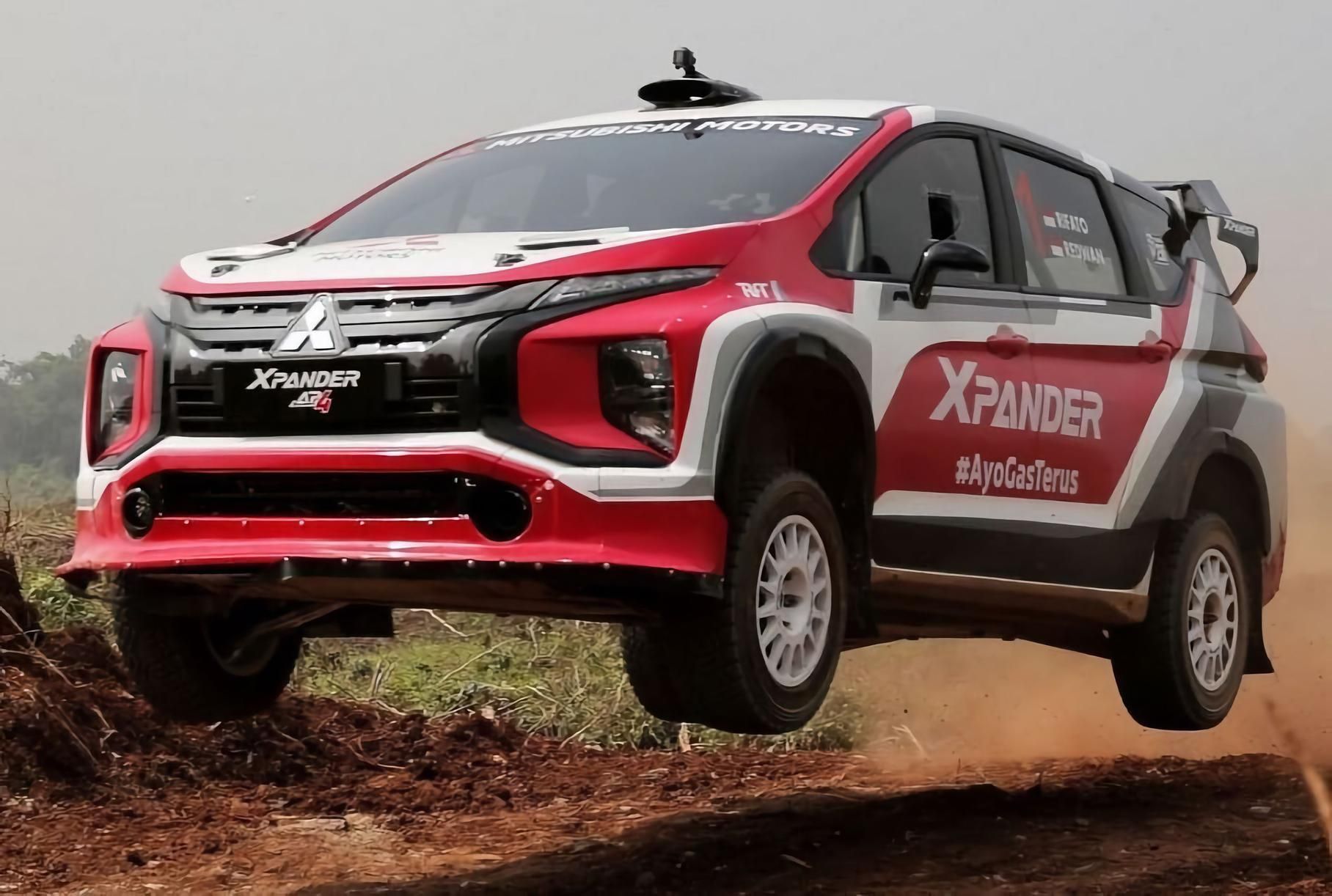 Mitsubishi Xpander підготували до ралі - фото 1