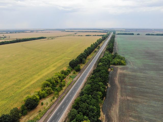 У мережі показали знімки нової ідеальної траси Київ – Суми - фото 424534