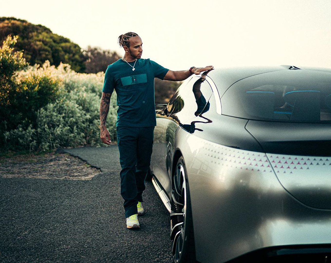 Гонщик закликає фанатів пересідати на електромобілі - фото 1