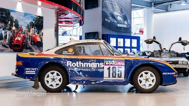 Легендарний Porsche для гонок Dakar пустять з молотка - фото 425030