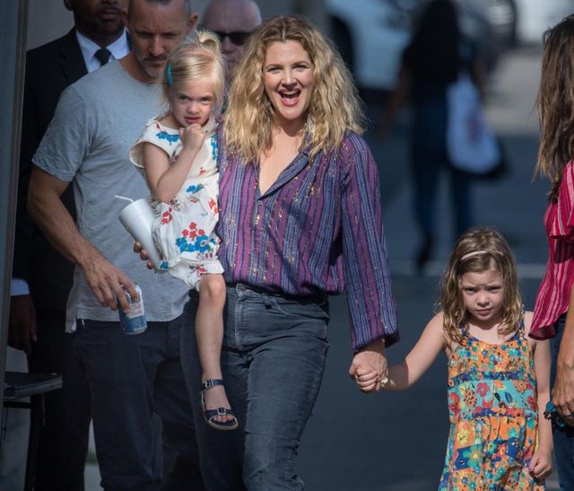 Дрю Беррімор з малечею- фото 425089