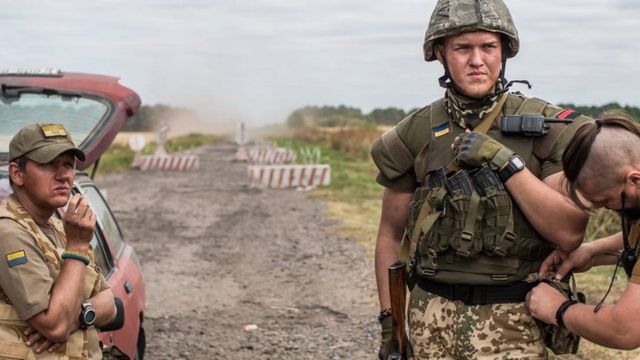 Український фільм про Донбас отримав нагороду на Венеційському кінофестивалі - фото 425211