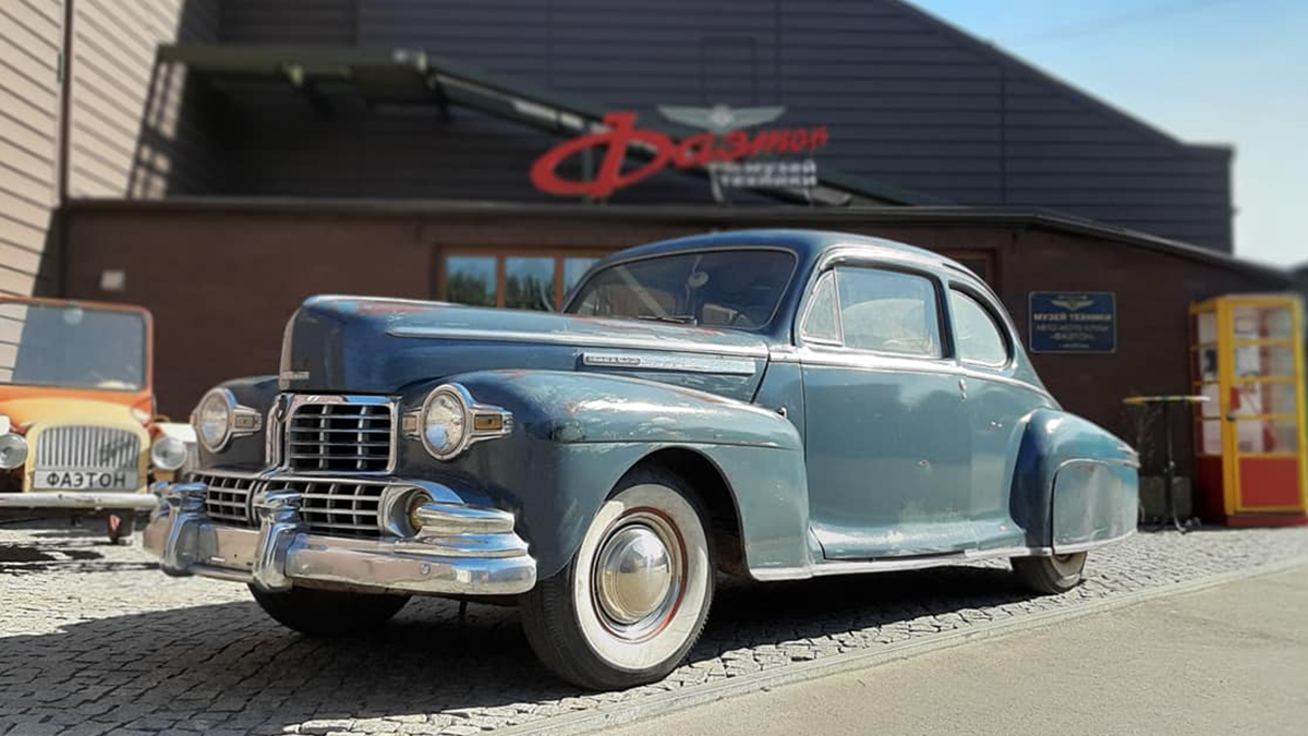 У Запоріжжі з'явився раритетний автомобіль, який єдиний на всю країну: фото