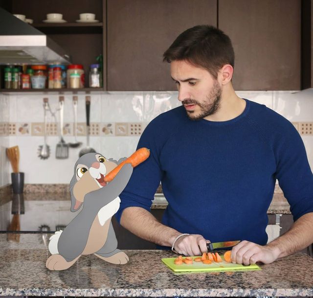 Герої Disney у сучасному світі: вчитель підкорює мережу яскравими фото - фото 425869