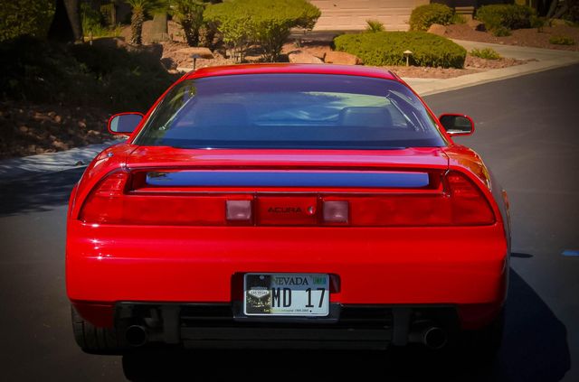 Дуже рідкісну 20-річну Acura NSX пустять з молотка - фото 425916