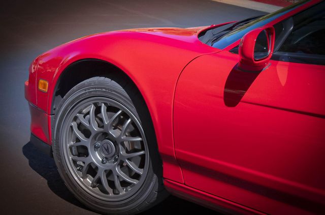 Дуже рідкісну 20-річну Acura NSX пустять з молотка - фото 425918