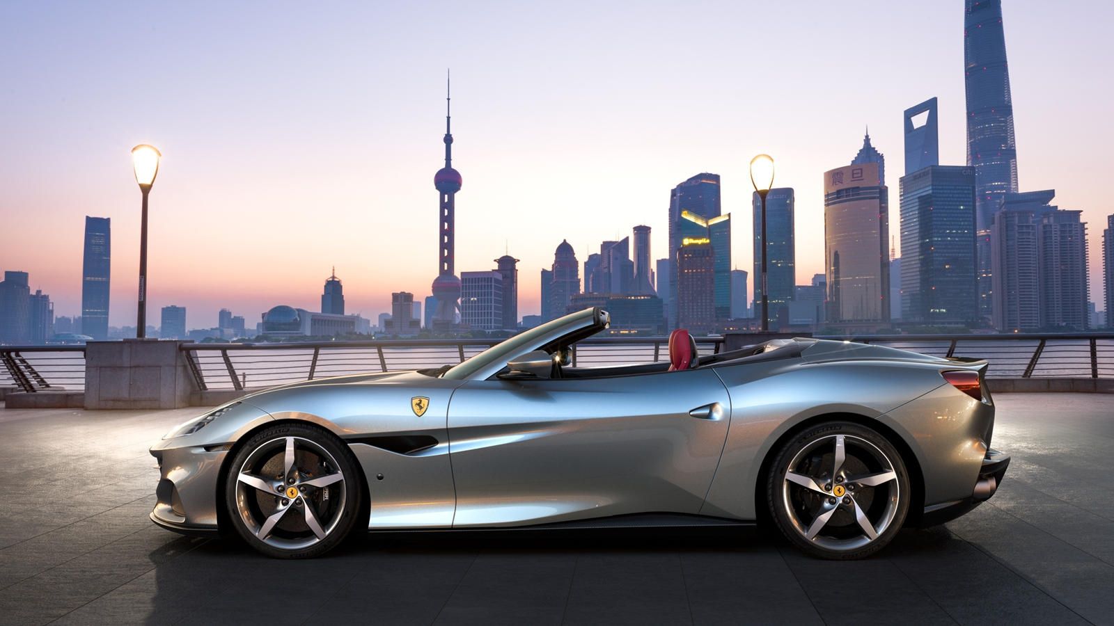 Ferrari показала оновлений купе-кабріолет Portofino M