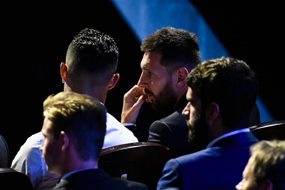 Без Роналду і Мессі: УЄФА оголосила претендентів на звання найкращих гравців ЛЧ