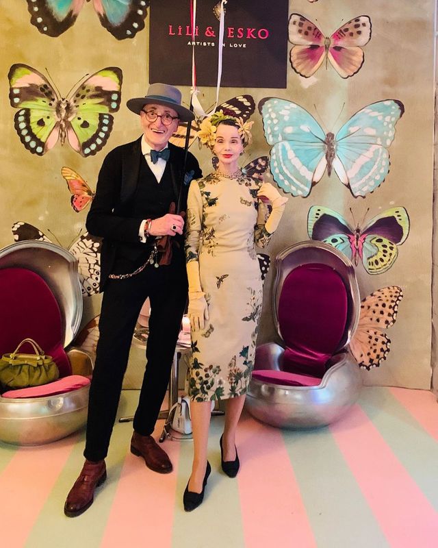 Активна пара пенсіонерів захоплює мережу своїми стилем життя та модними образами - фото 426561