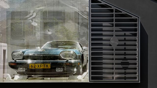 Крихітний виставковий зал: сімейна пара побудувала унікальний гараж для своїх авто - фото 426622