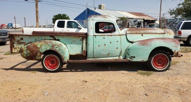 Цей піввіковий пікап покинули у пустелі просто неба: фото - фото 426809