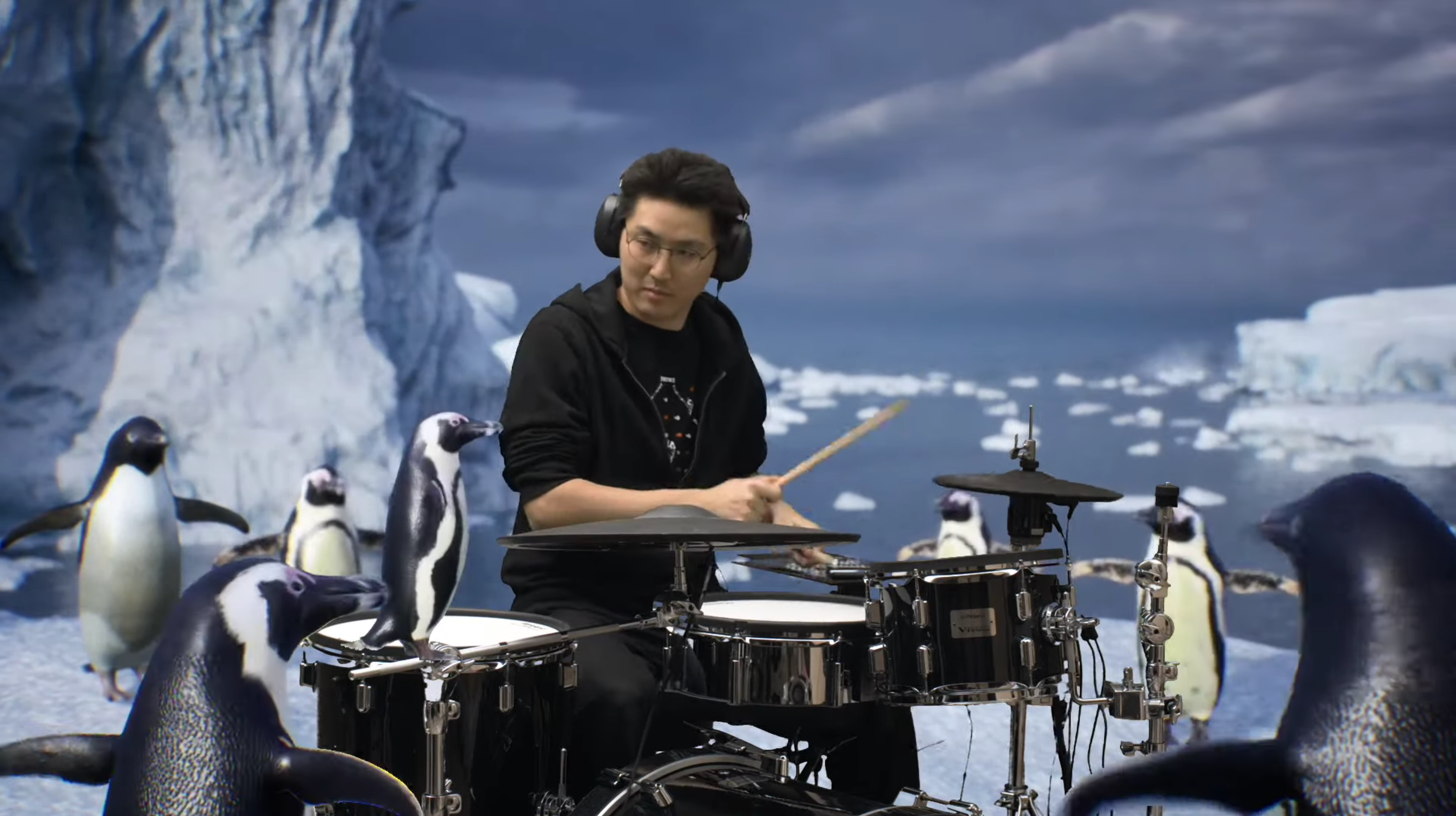 Фанати гри Yetisports оцінять: розробник влаштував крутий барабанний концерт з пінгвінами