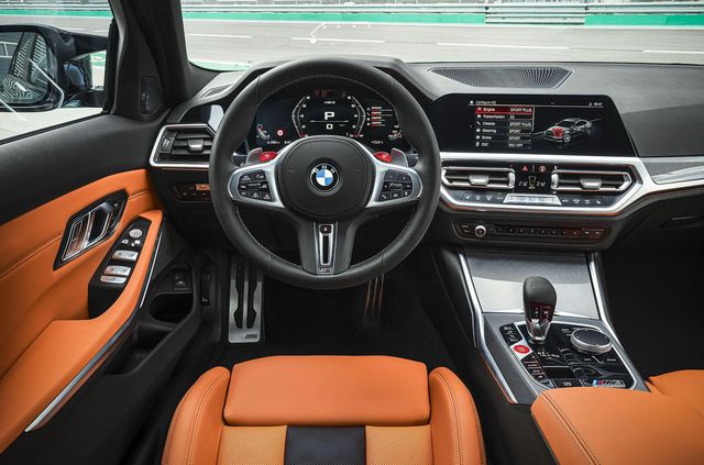 Гігантські ніздрі та механіка: BMW представила нові M3 та M4 - фото 427002