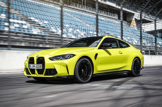 Гігантські ніздрі та механіка: BMW представила нові M3 та M4 - фото 427008