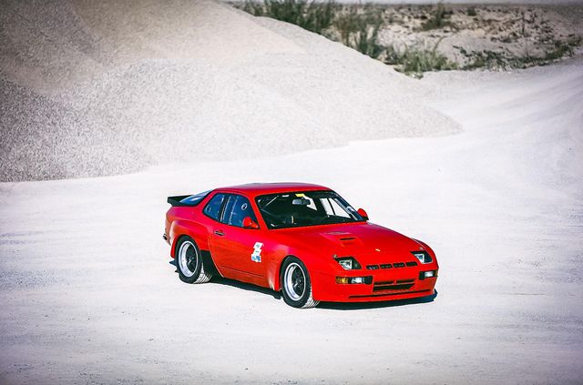 Рідкісний 39-річний Porsche пустять з молотка: усього випустили 15 екземплярів цього авто - фото 427513