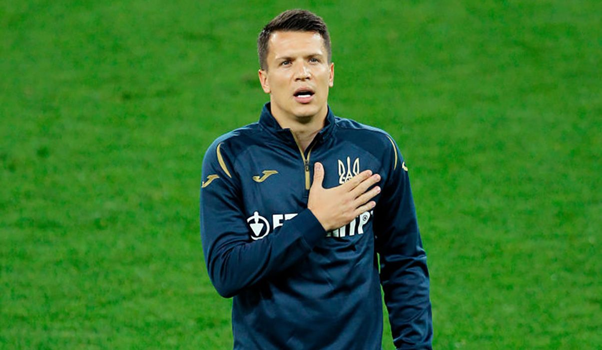 Євген Коноплянка більше не бачить себе в Шахтарі