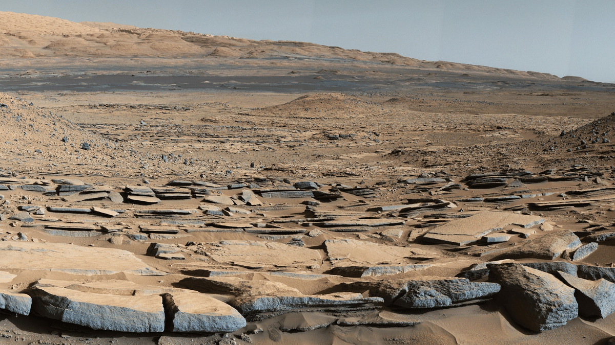 На Марс знайшли рідку воду - фото 1