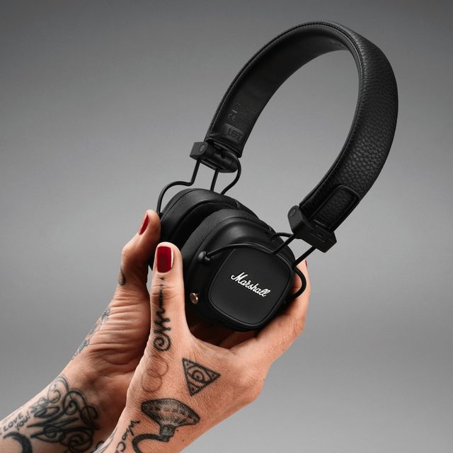 80 годин музики на одному заряді: представлено навушники Marshall Major IV - фото 428208