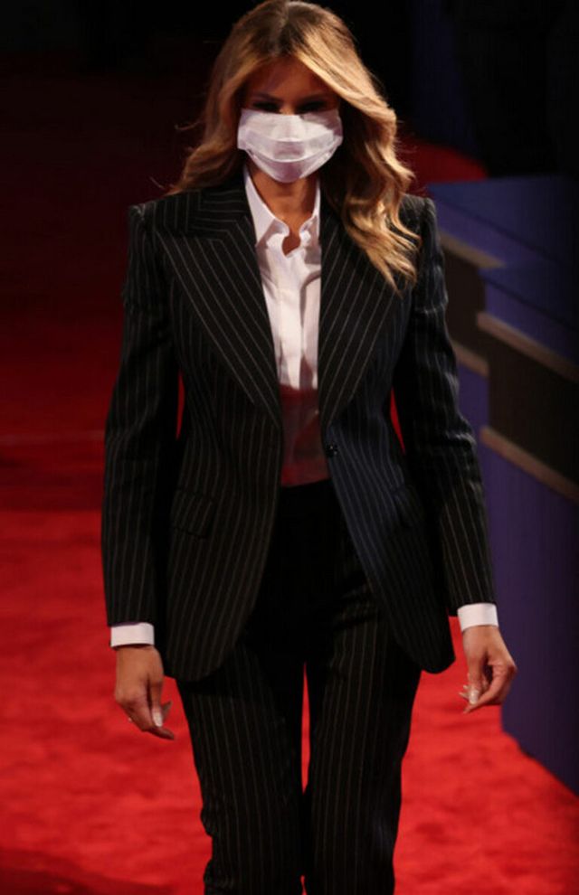 Меланія та Іванка Трамп з'явилися на дебатах у строгих образах - фото 428267