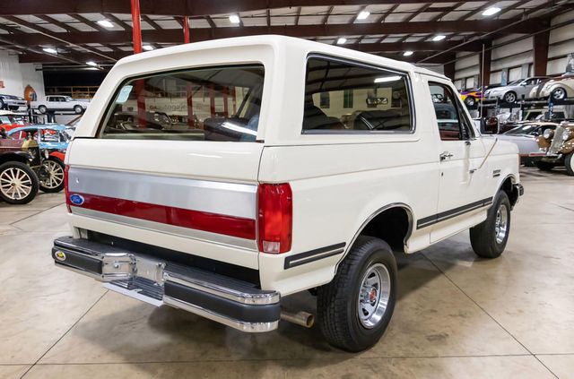 Майже без пробігу: 29-річний Ford Bronco в ідеальному стані виставили на продаж - фото 428317