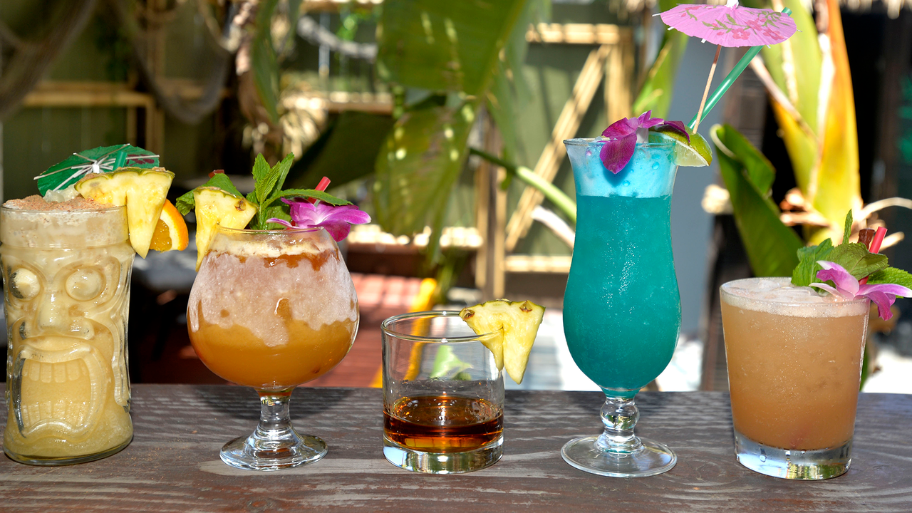 Безробітним на Гаваях роздадуть по 500 доларів для походів у ресторани - фото 1