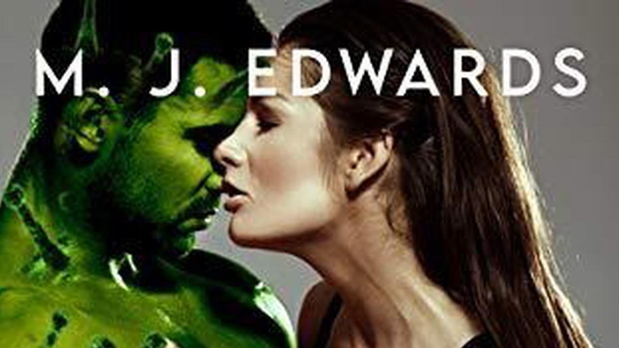 Цілуючи коронавірус: у мережі виник ажіотаж через еротичну книгу про любов до Covid