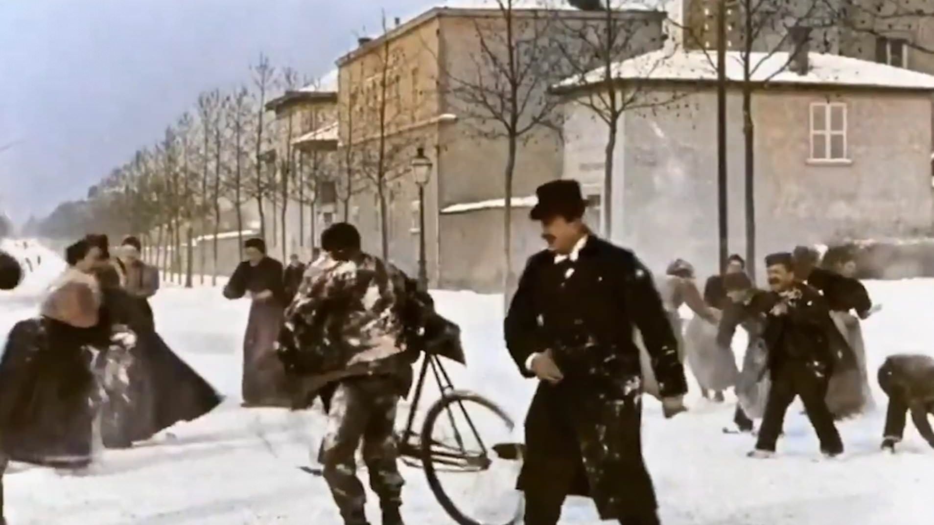 Фільм 1896 року розфарбували за допомогою нейромережі: відеопорівняння