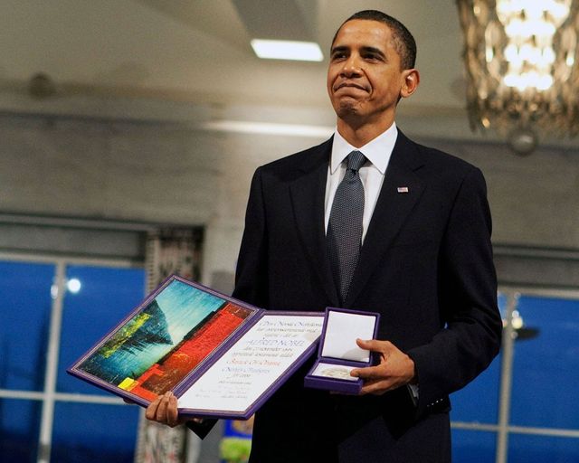 Барак Обама - фото 429343