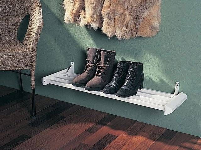 Як доглядати за взуттям у дощову погоду: три головні правила - фото 429394