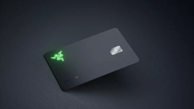 Razer випустила кредитну карту, яка спалахує при оплаті - фото 429524