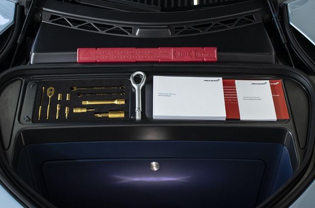 Суперкар McLaren Speedtail з'явився у продажу: його ціна шокує - фото 429547