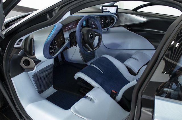 Суперкар McLaren Speedtail з'явився у продажу: його ціна шокує - фото 429549