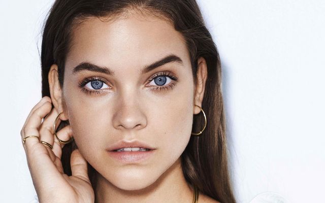 Як змінювалася найсексуальніша угорська модель Барбара Палвін: фото 18+ - фото 429576