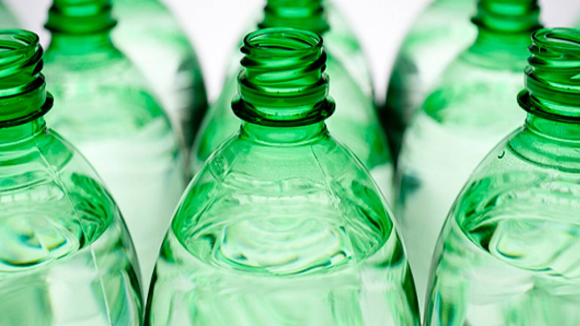 Німці створили пластик, який розкладається за 12 місяців