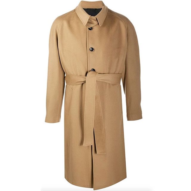 Найкращі бежеві пальта для чоловіків: 10 модних моделей цього сезону - фото 429796