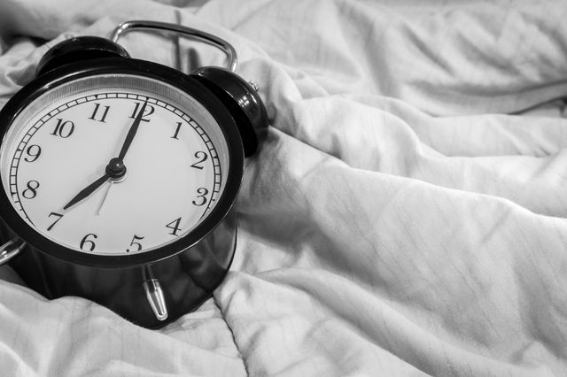 Три цікаві причини, чому ви не висипаєтеся - фото 430663