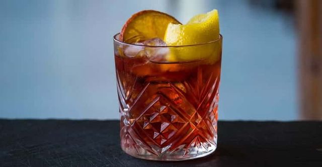 Названі найміцніші алкогольні коктейлі в історії людства - фото 430691