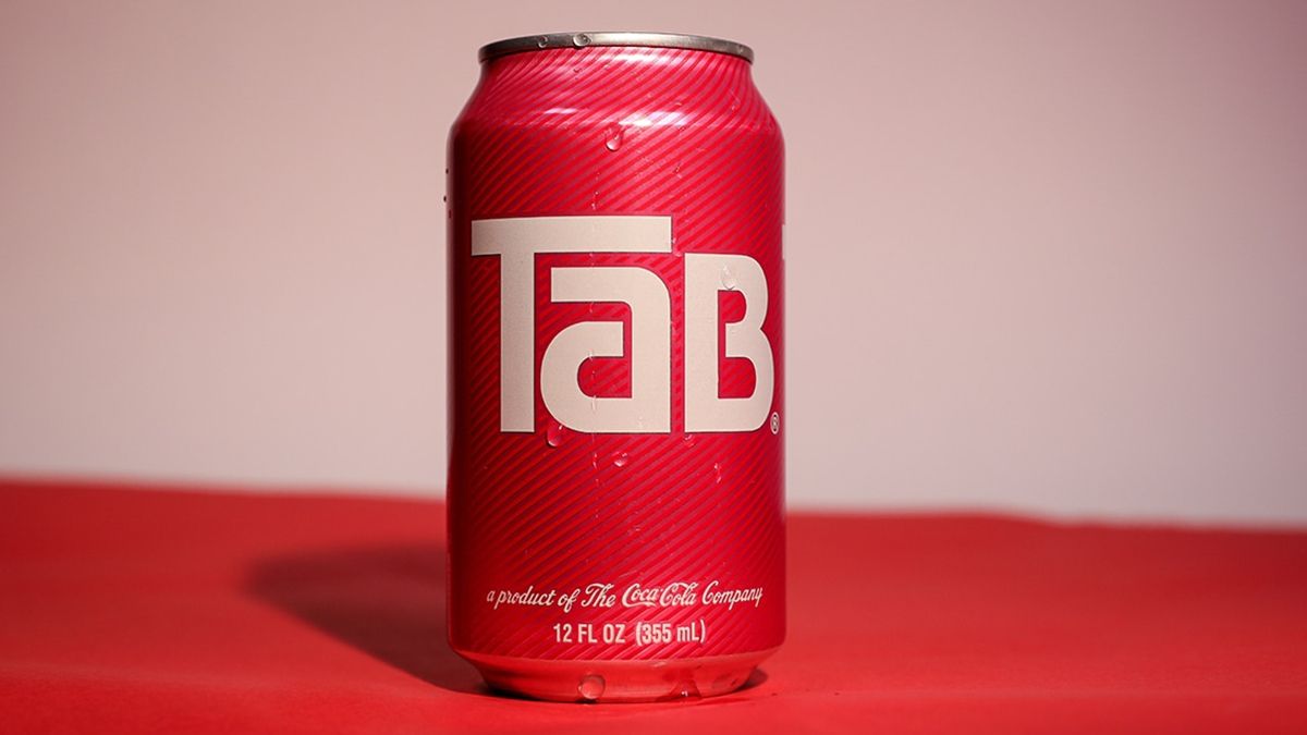 Протрималася 60 років: Coca-Cola припинить випуск своєї першої дієтичної газованої води