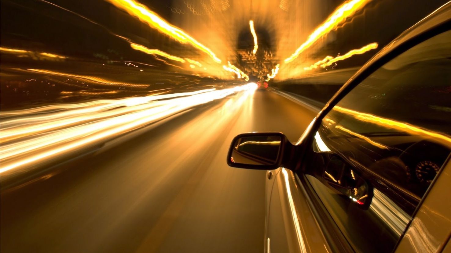 В Іспанії затримали автоблогера, який розігнався до шаленої швидкості - фото 1