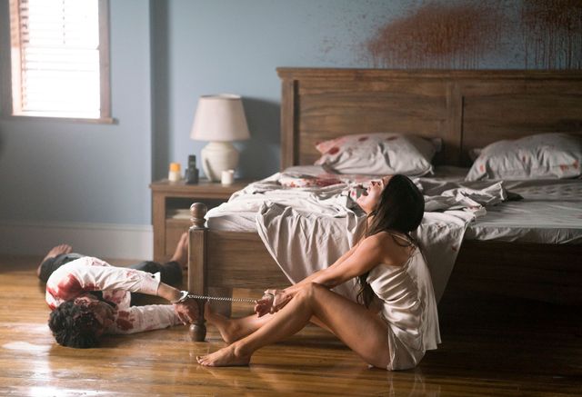 У мережі з'явилися кадри з моторошного фільму з Меган Фокс: фото 18+ - фото 431298