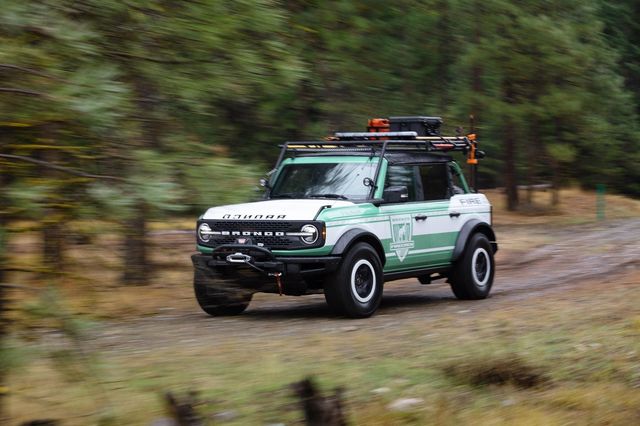 Представлено новий Ford Bronco, підготовлений для боротьби з лісовими пожежами - фото 431651