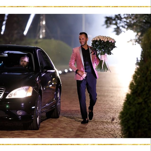 Холостячка 2020: дивитись онлайн 1 випуск шоу з Ксенією Мішиною - фото 431668