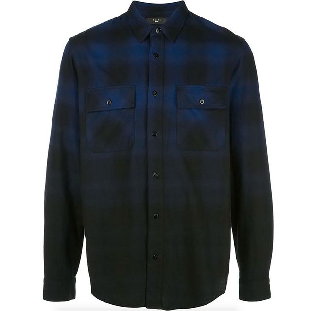 Чоловіча фланелева сорочка: 20 комфортних моделей для дому, роботи та подорожей - фото 431777