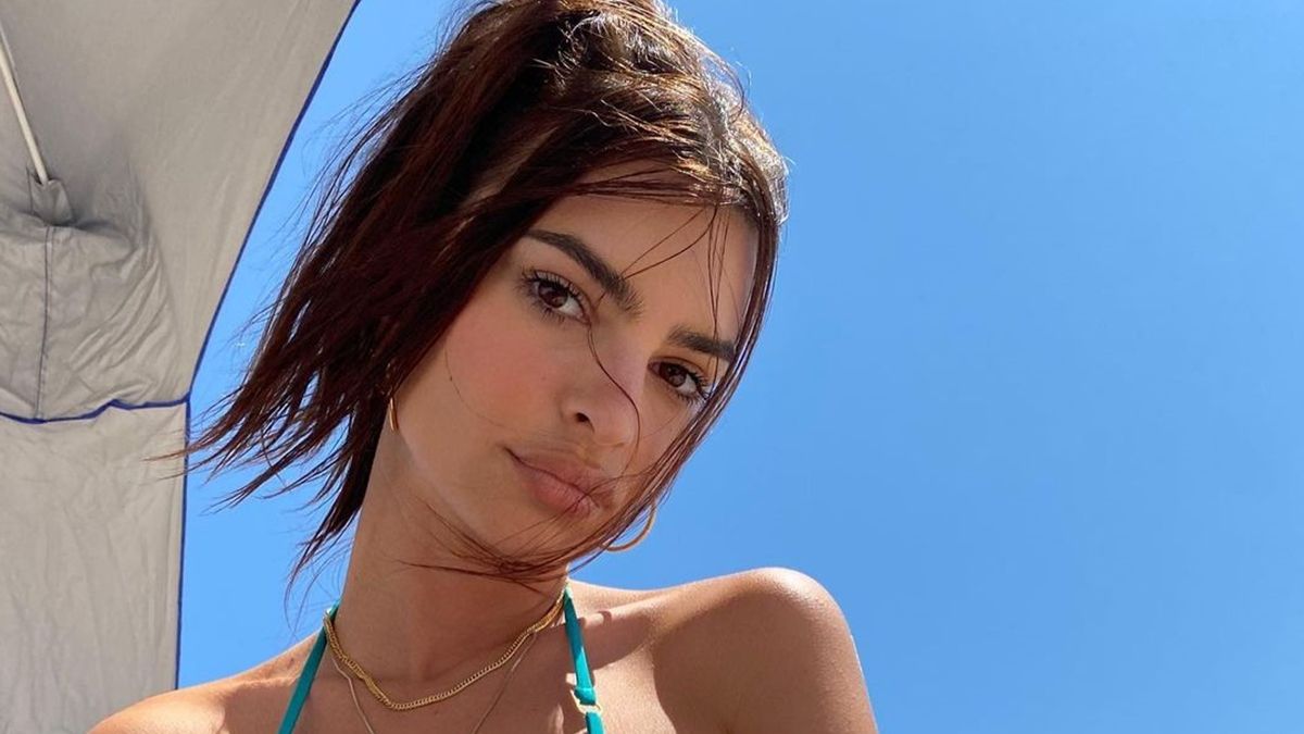 Емілі Ратажковскі збентежила мережу сміливим інтимним ракурсом