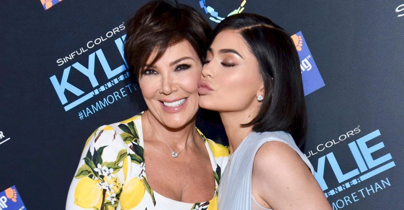 Кайлі Дженнер з мамою - фото 1