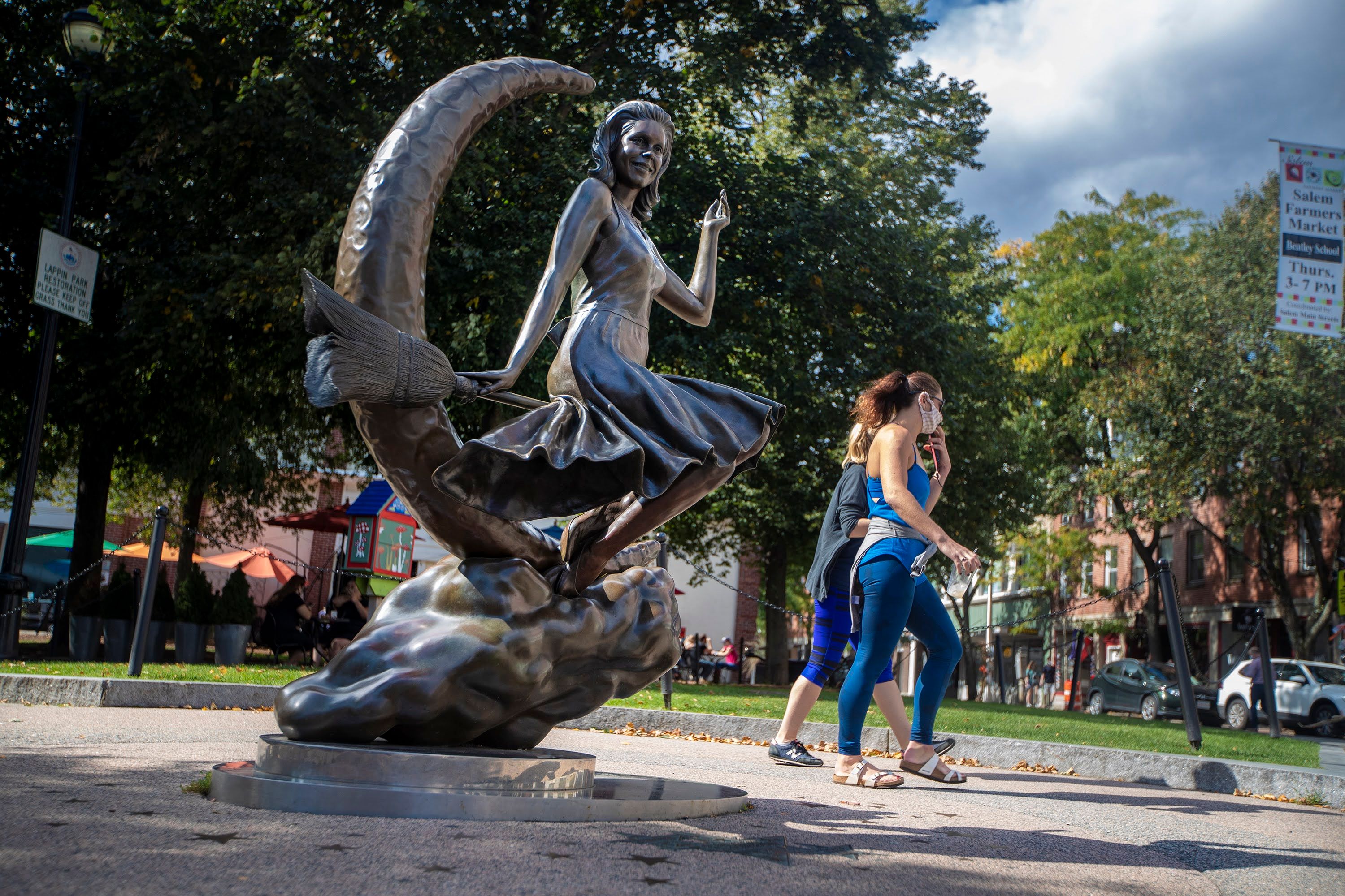 Мешканці Салема просять туристів не приїжджати до них на Хелловін