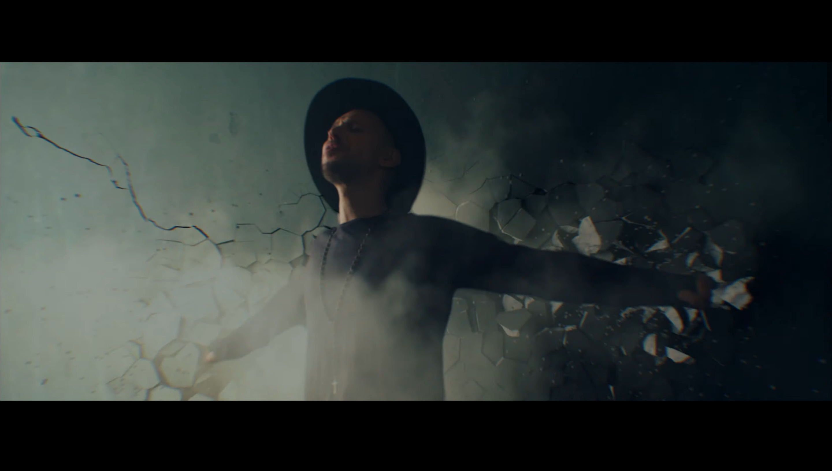 PANCHYSHYN представив чуттєвий кліп на пісню Відпускаю