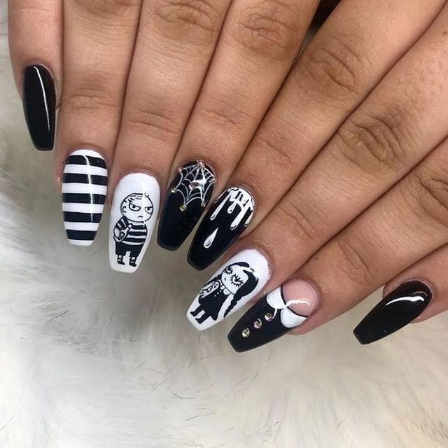 Манікюр на Хеловін 2020: модні тренди дизайну нігтів у фото - фото 432523