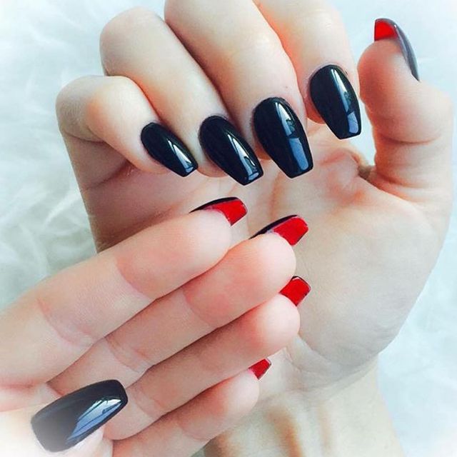 Манікюр на Хеловін 2020: модні тренди дизайну нігтів у фото - фото 432538